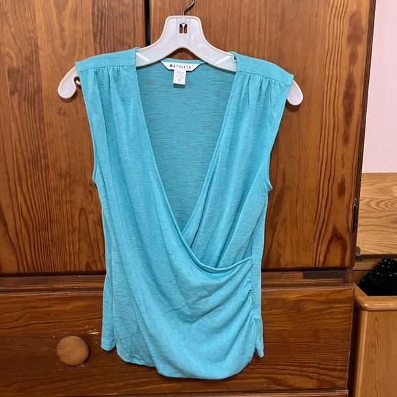 🩷 Athleta Breezy Wrap Muscle Tank. Size XS. - Picture 3 of 5